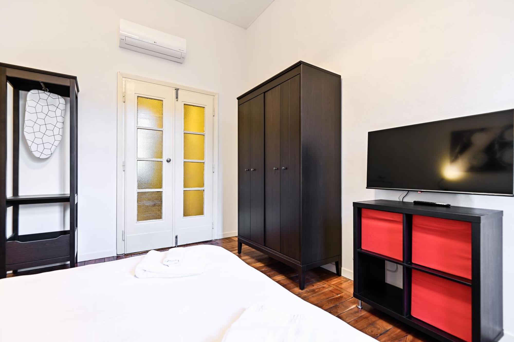 Top Living Apartments - Porta Susa Turin Exterior photo
