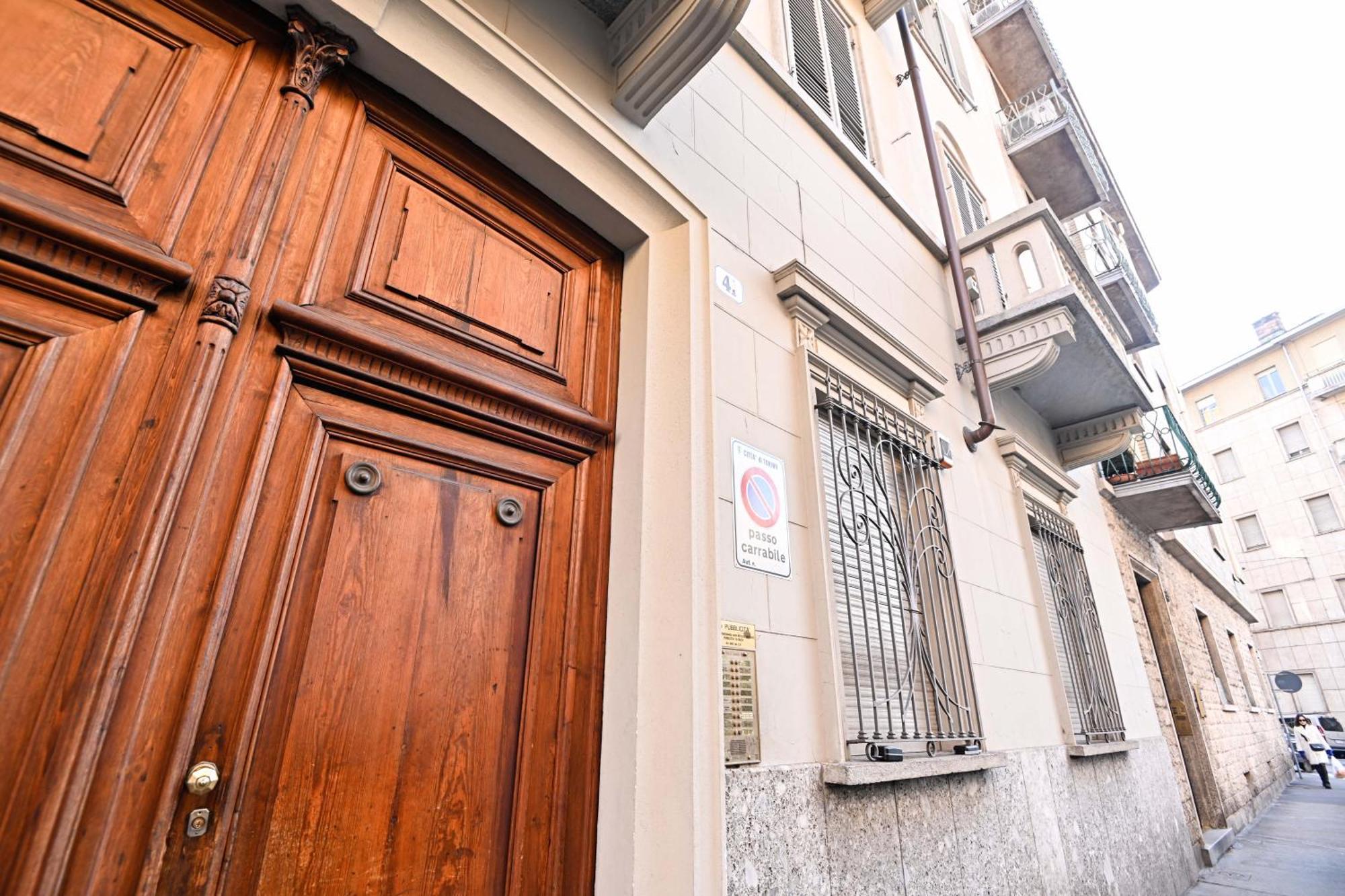 Top Living Apartments - Porta Susa Turin Exterior photo